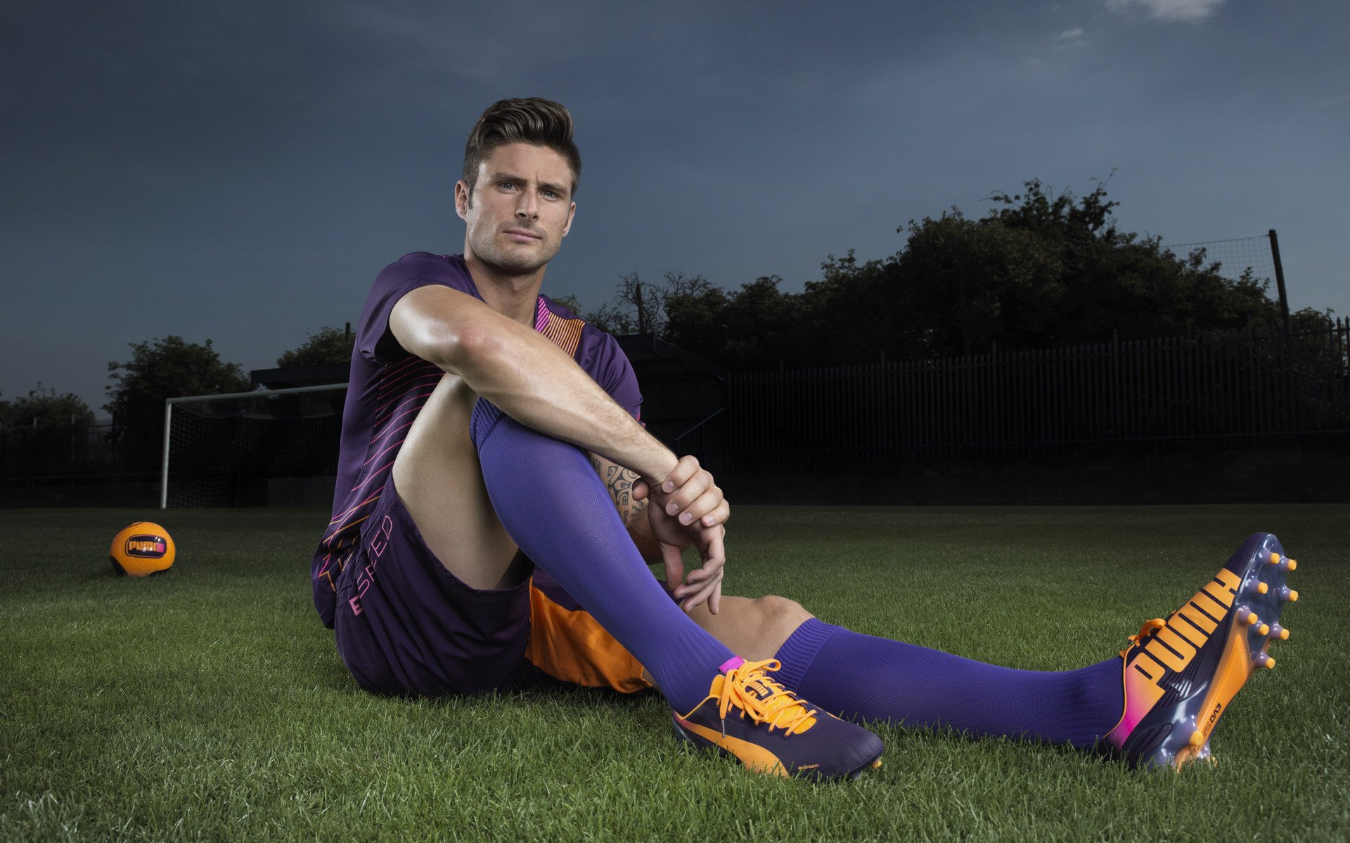 德甲节奏快如闪电：攻守瞬息万变！，德甲intro