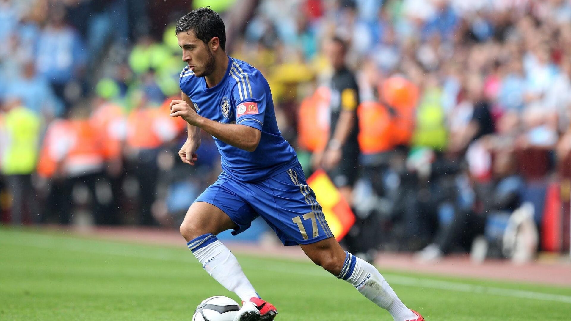 《Apex Legends》上线新合作皮肤,联动内容丰富,apex联名皮肤